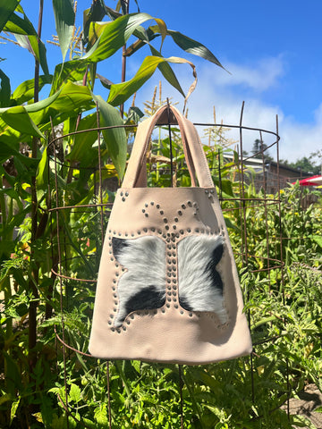 Butterfly Tote 𐦍 Peach