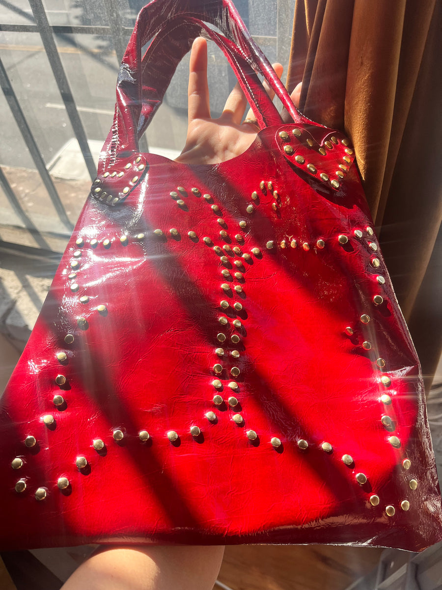 Butterfly Tote 𐦍 Heart and Garnet