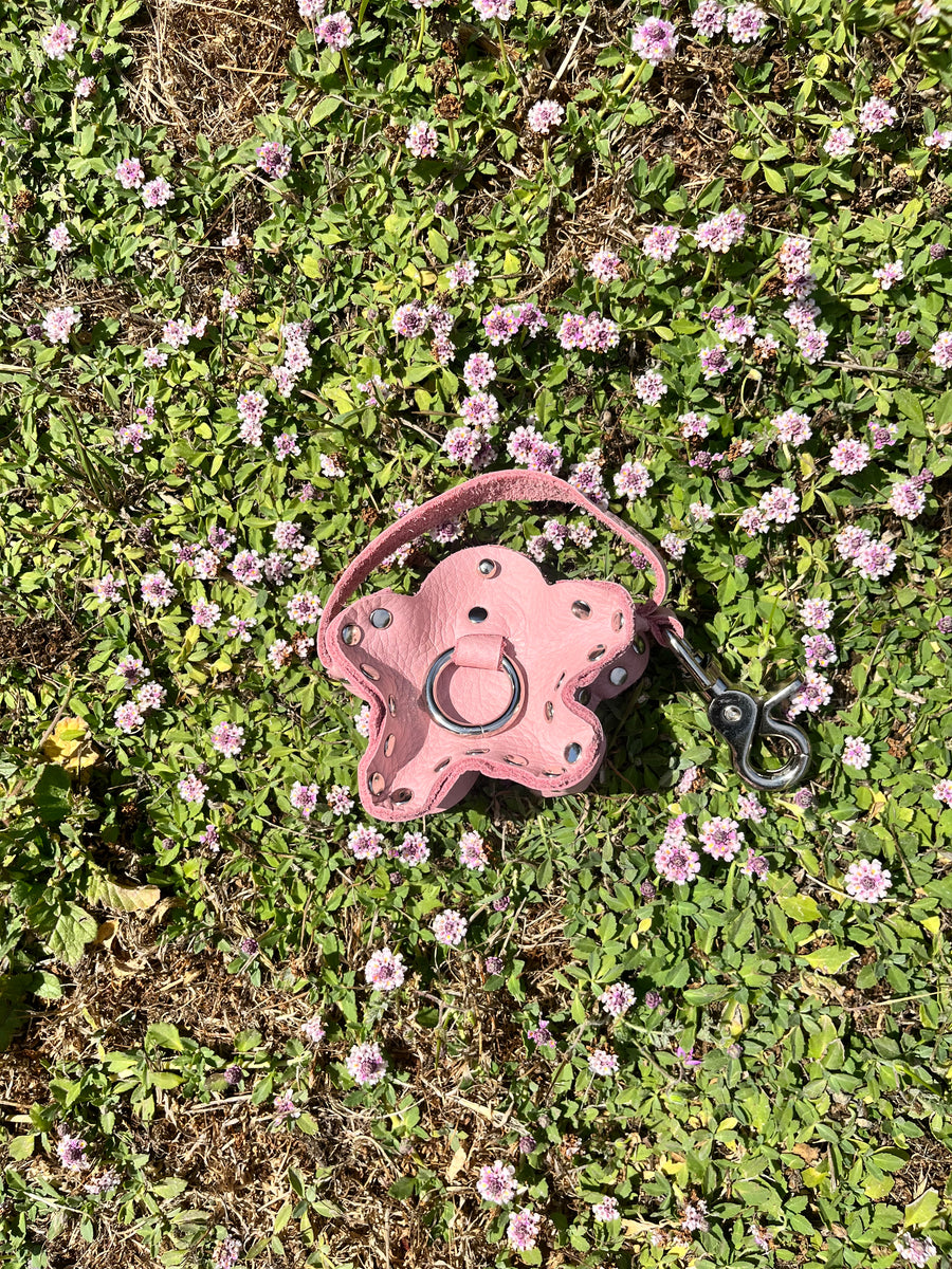 Daisy Charm Keychain Strawberry Milk