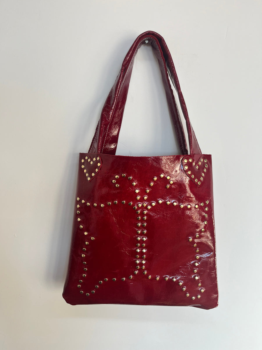 Butterfly Tote 𐦍 Heart and Garnet