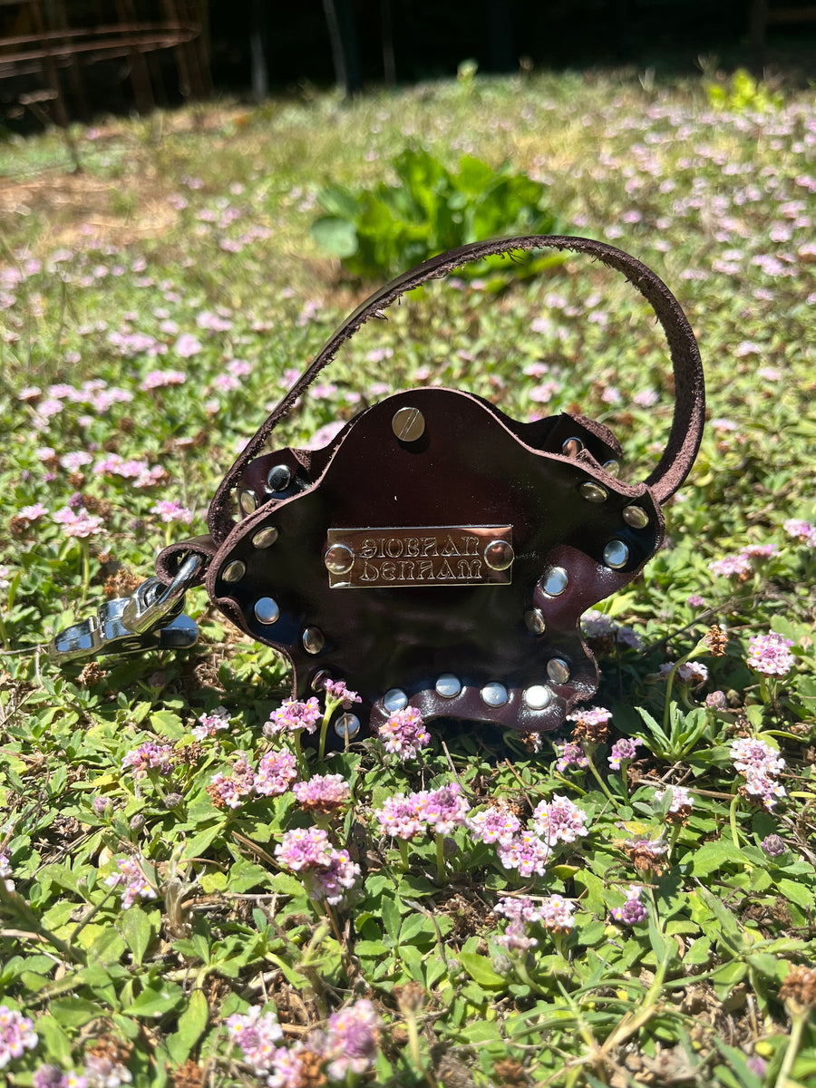 Daisy Charm Keychain Cocoa Bean