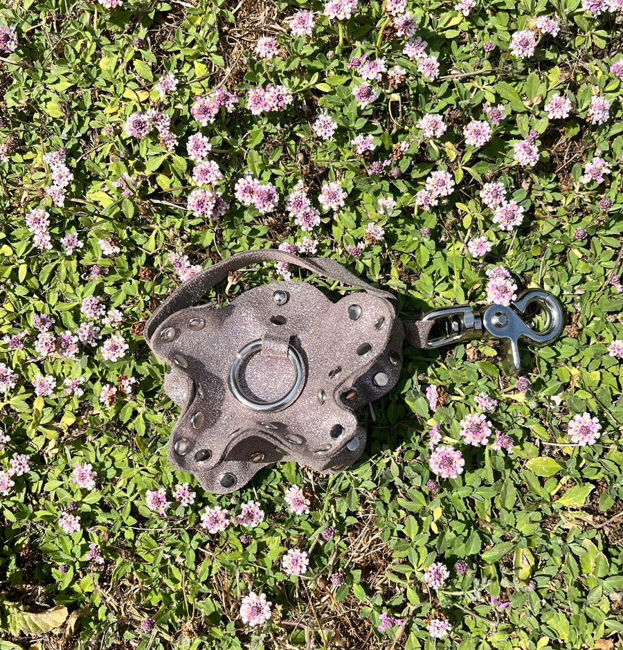 Daisy Charm Keychain Lavender moonbeam